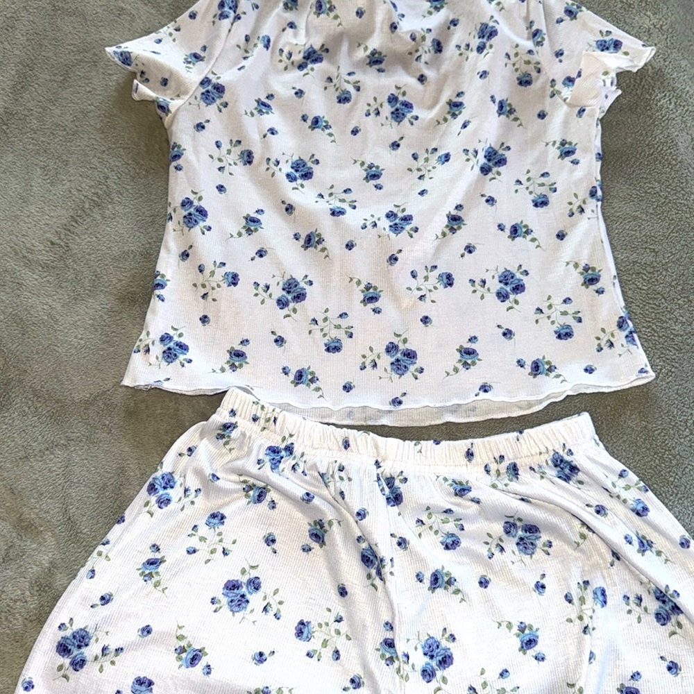 Floral Sleep Set - Picture 4 of 4